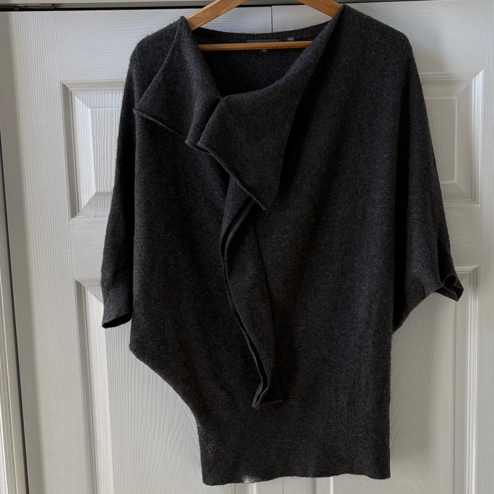 Vince Charcoal Gray Cashmere Roomy Batwing  Sweater EUC